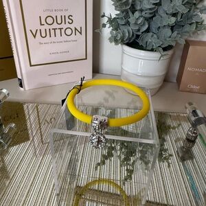 Marc by Marc Jacobs Silicone Logo Charm Bracelet - Safety Yellow - NWT
